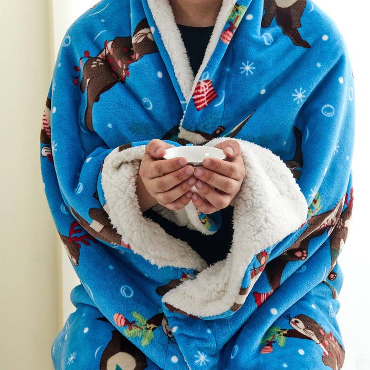 BH Collective - Wholesale Throw Blanket - Throw Blanket - Holiday Printed Sherpa - Esmay Collection21