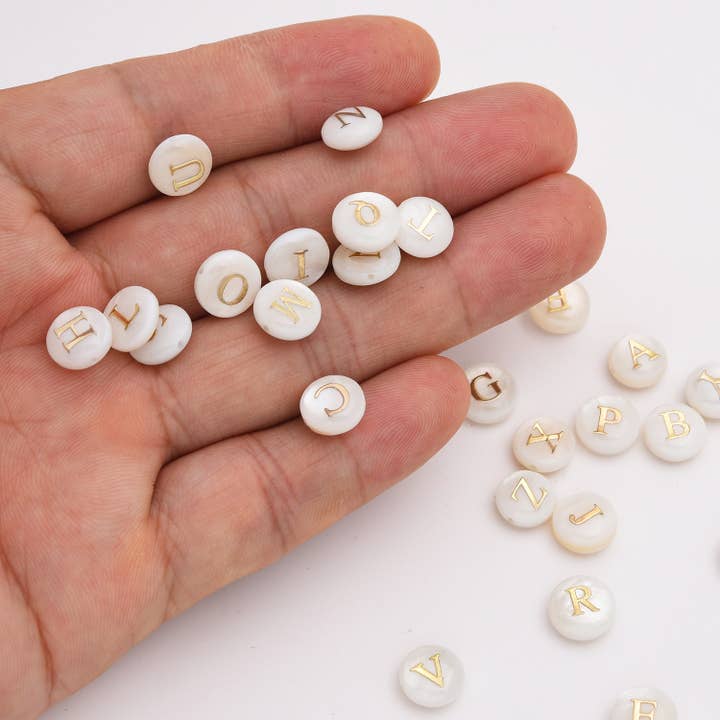 findings4uGem - Wholesale Individual Charm/Pendant - Mother of Pearl Shell Alphabet Initial Letter Beads, BD1743