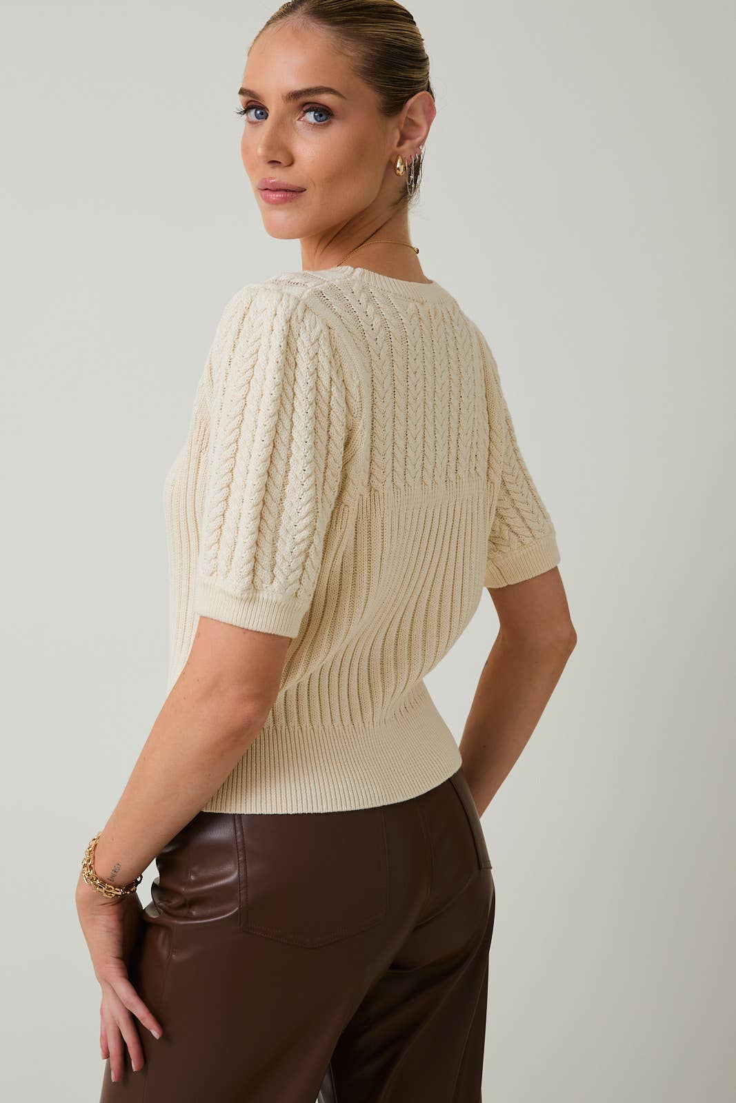 Sunday Edition by LE LIS - Wholesale Knit Sweater - Women's - ROUND NECK PUFF SHORT SLEEVE CABLE SWEATER2