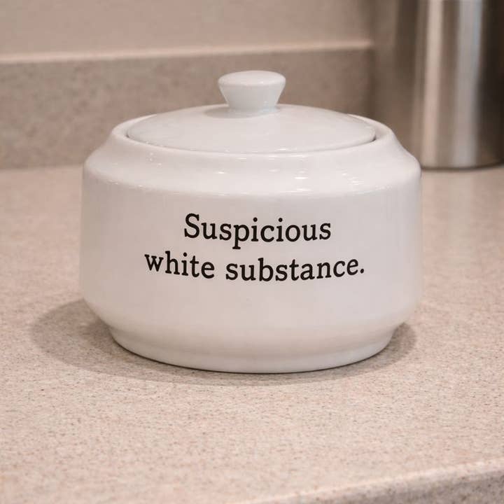 Buffalovely - Vente Boîtes - Bol en porcelaine blanche suspecte avec couvercle1