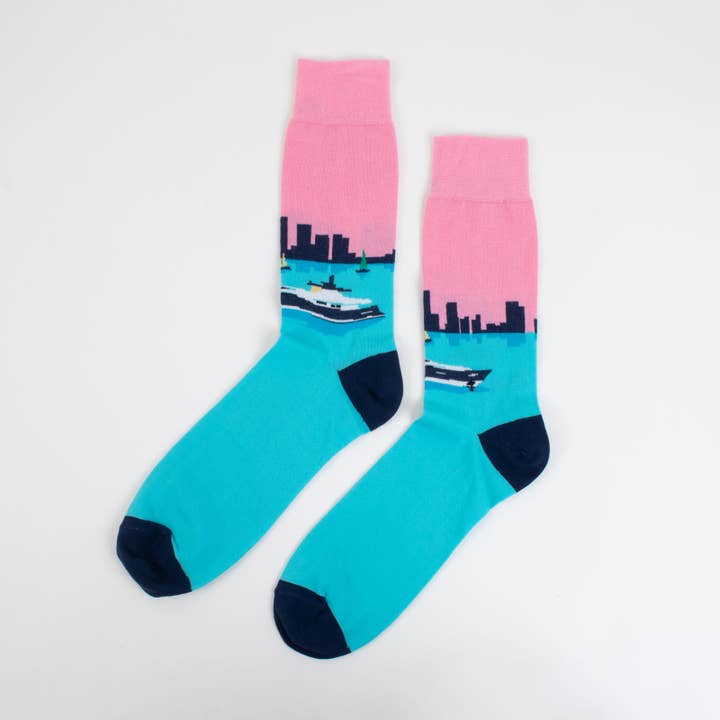 Velvet Vice voor wholesale door Velvet & White Clothing Corp.