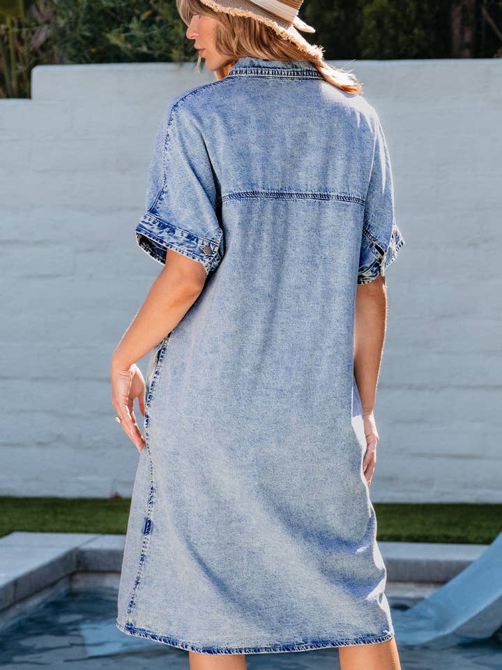 Light Blue Loose Medium Wash Chambray Dress with Short Sleeves for wholesale on Faire22