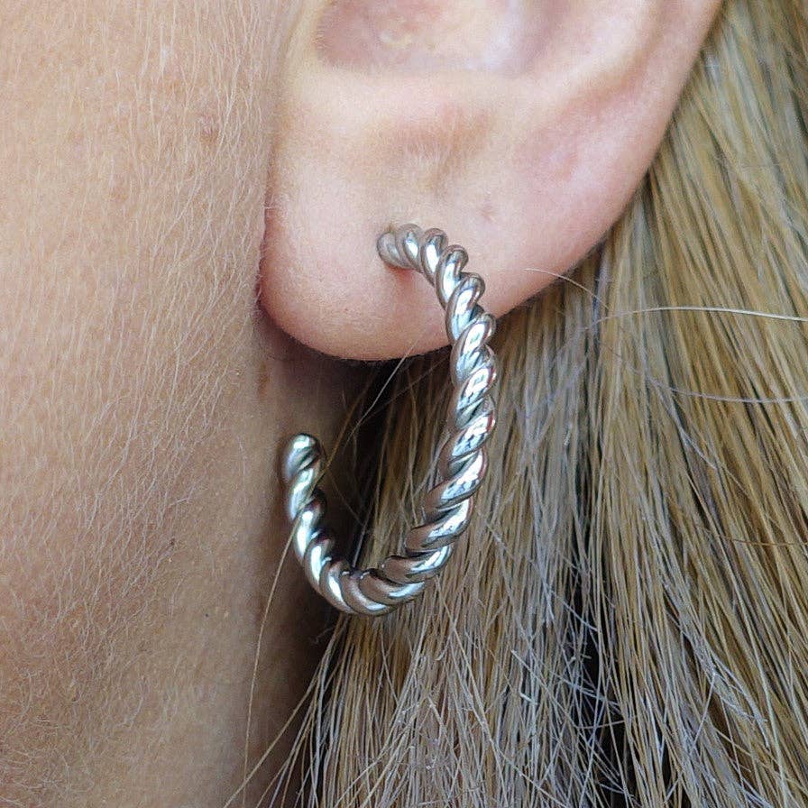 Daemon srls - Vendita all'ingrosso Orecchini a cerchio - BLAKE - Orecchini a cerchio torchon in acciaio inossidabile5