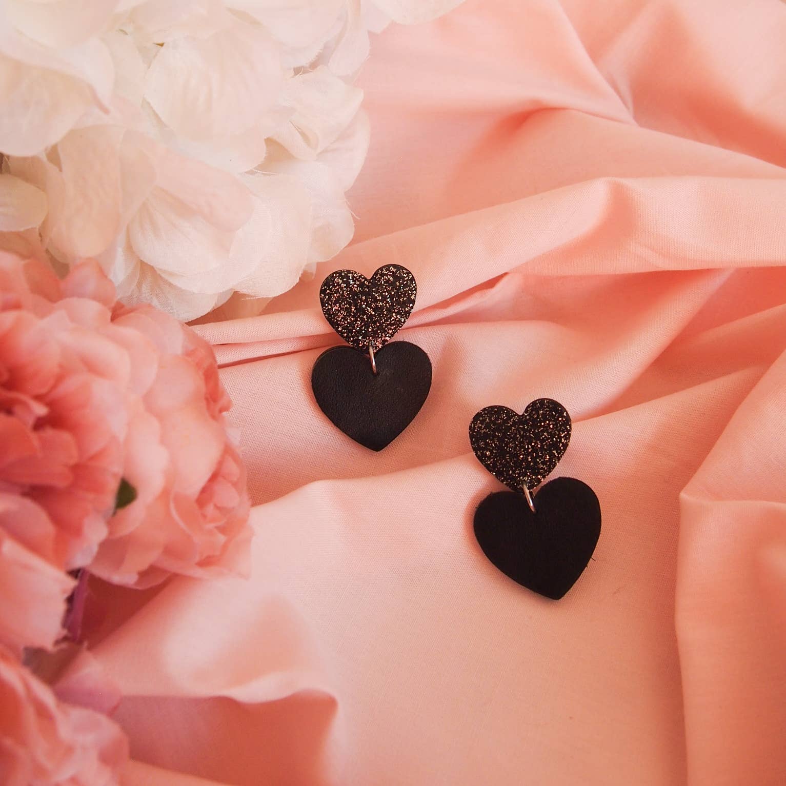 Manali - Wholesale Dangle Earrings - Black leather double heart earrings2