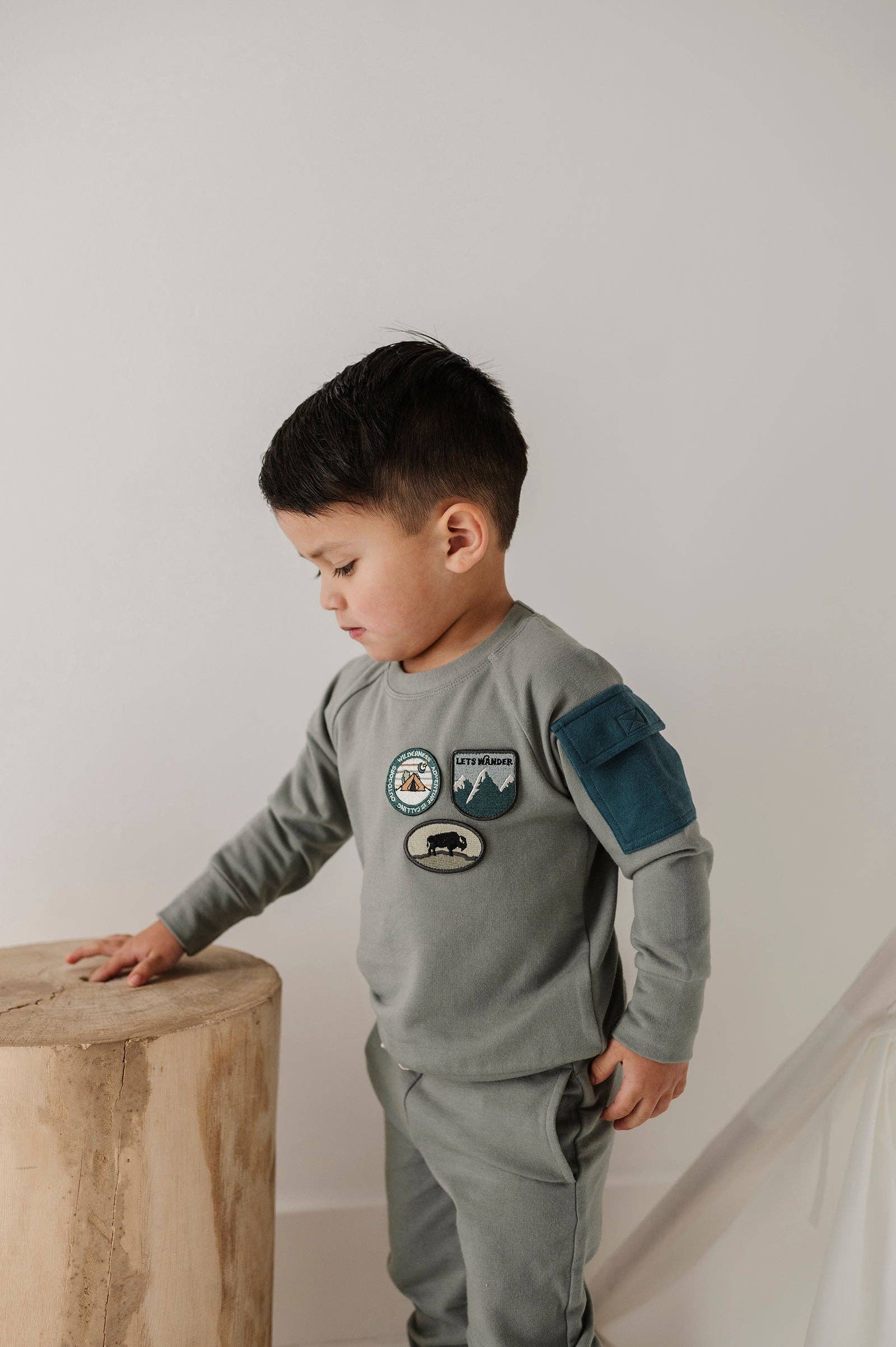 babysprouts clothing company - Wholesale Sweatshirt - Kids - Boy's Raglan Sweatshirt3