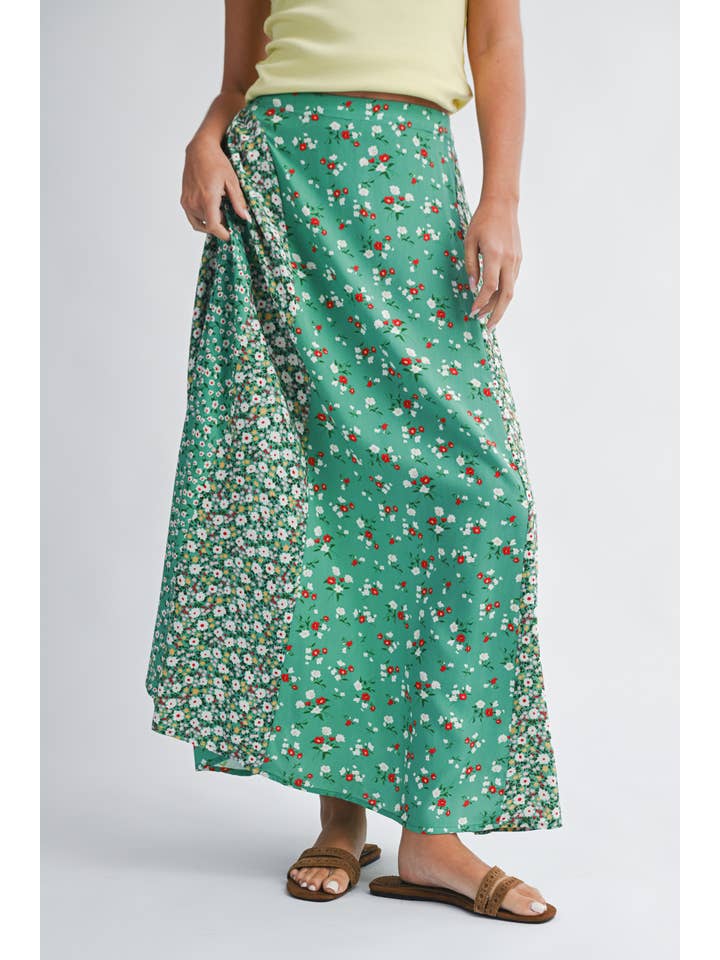 AEMI + CO - Wholesale Skirt - Women's - 745BK Melanie Skirt 116