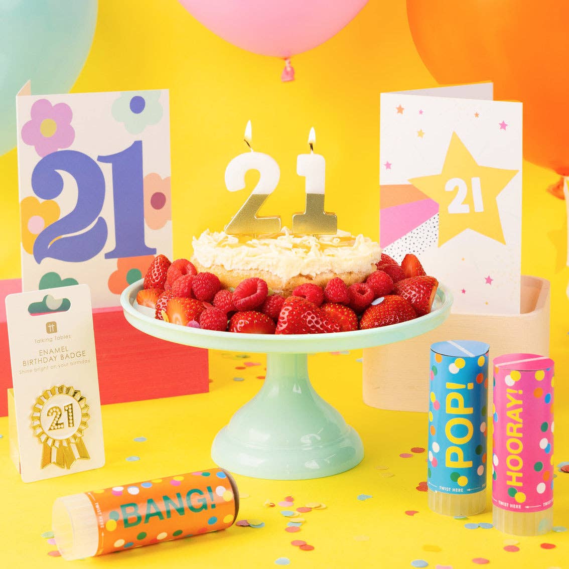 Talking Tables USA - Wholesale Party Favor - Gold Enamel Birthday Pin Badge - 21 | Birthday Party |1