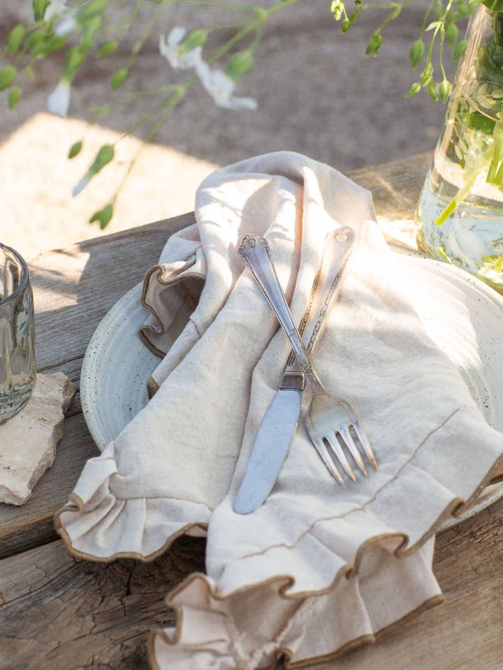 Ruffle Linen Blend Napkin for wholesale by Villa Lua Home
