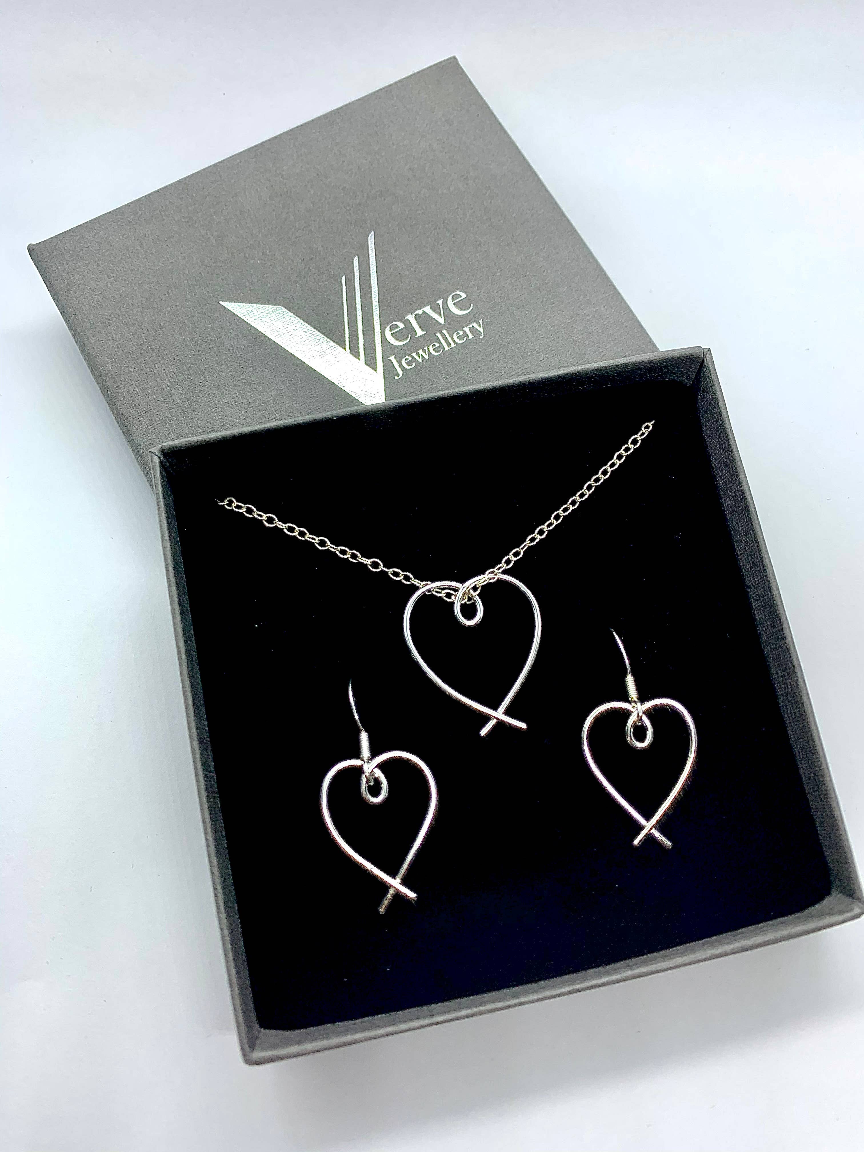 Verve Jewellery – wholesale Jewellery set – Sterling silver heart jewellery set5