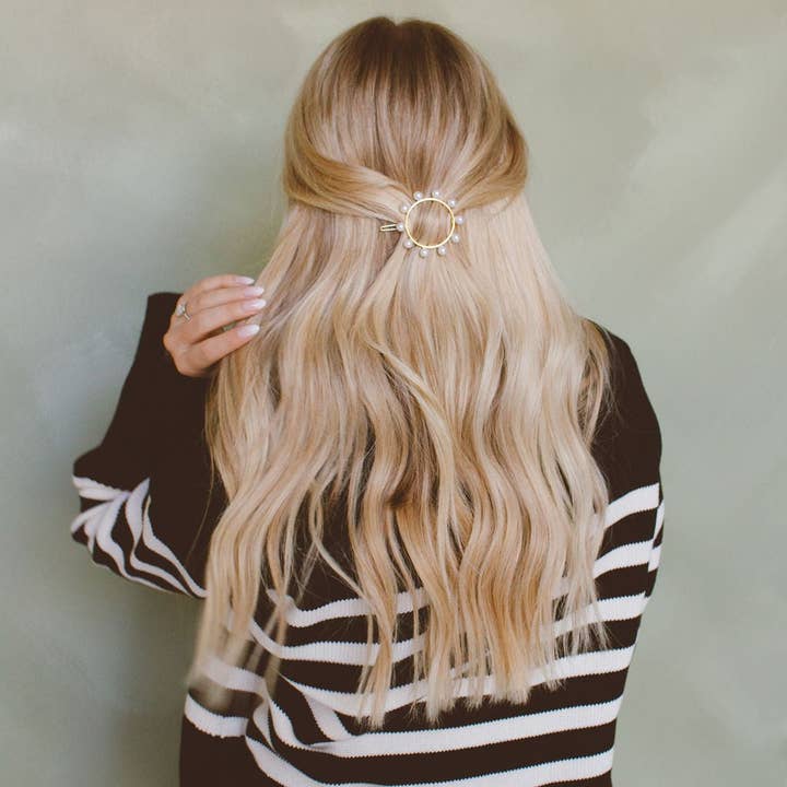 Shop Andi - Wholesale Barrette - Women's - Cleo Gold Circle Pearl Barrette Clip2