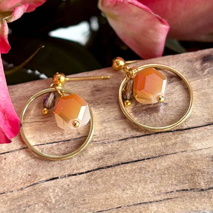 Ohrringe mit Bernstein-Glaskristallen und 14 Karat vergoldet für den Großhandel von Ocean Ripples