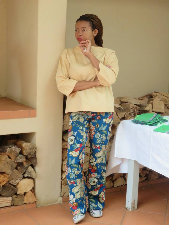 BLOES MALVA voor wholesale door apfelgrün zum Anziehen