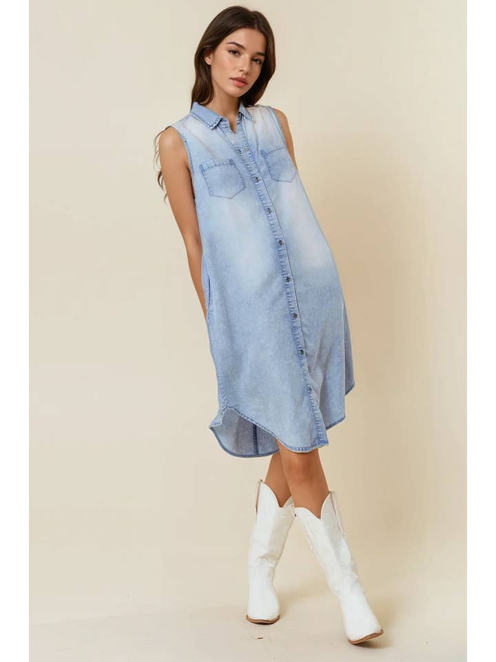 Doe and Rae - Wholesale Dress - Women's - SLEEVELESS TENCEL DENIM KNEE LENGTH SHIRT DRESS - 27647D