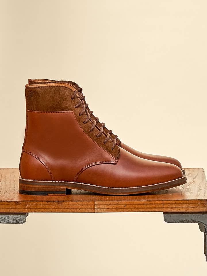 Combat boots - Havana & Cognac voor wholesale door Pied de Biche