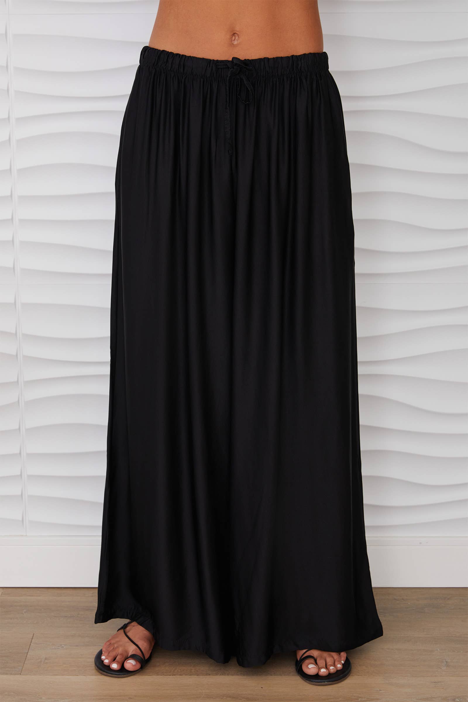 MILIO MILANO – wholesale Pants – Women's – SILKY WIDE LEG PANTS (11505)4