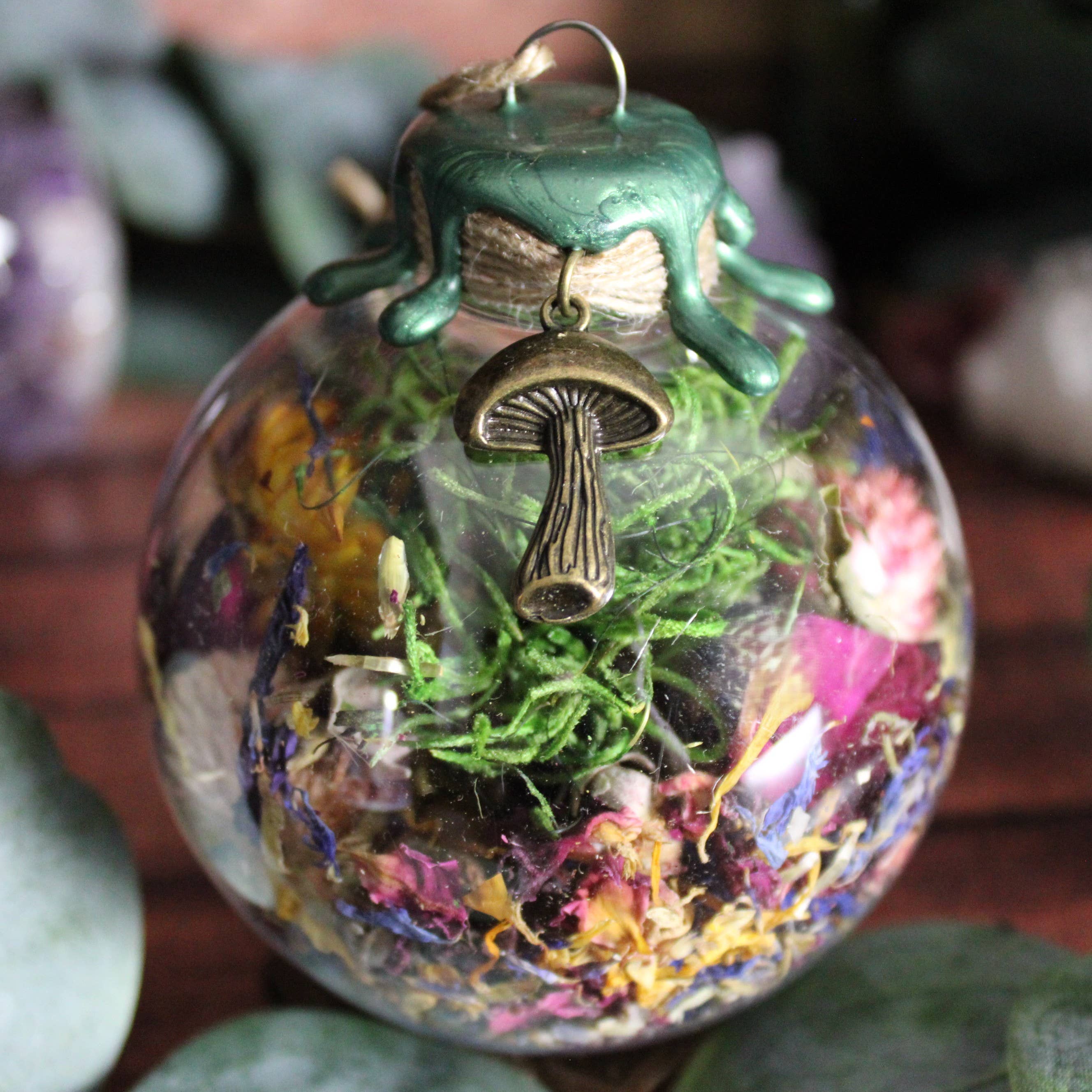 Moondust and Raven – Amuleto por atacado – Bola de Bruxas Florestas, Decor Feiticada, Decoração de Cogumelos Cogumelos Cottagecore0