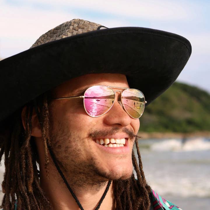 Black Shades - Wholesale Sunglasses - Women's - Made You Blush5