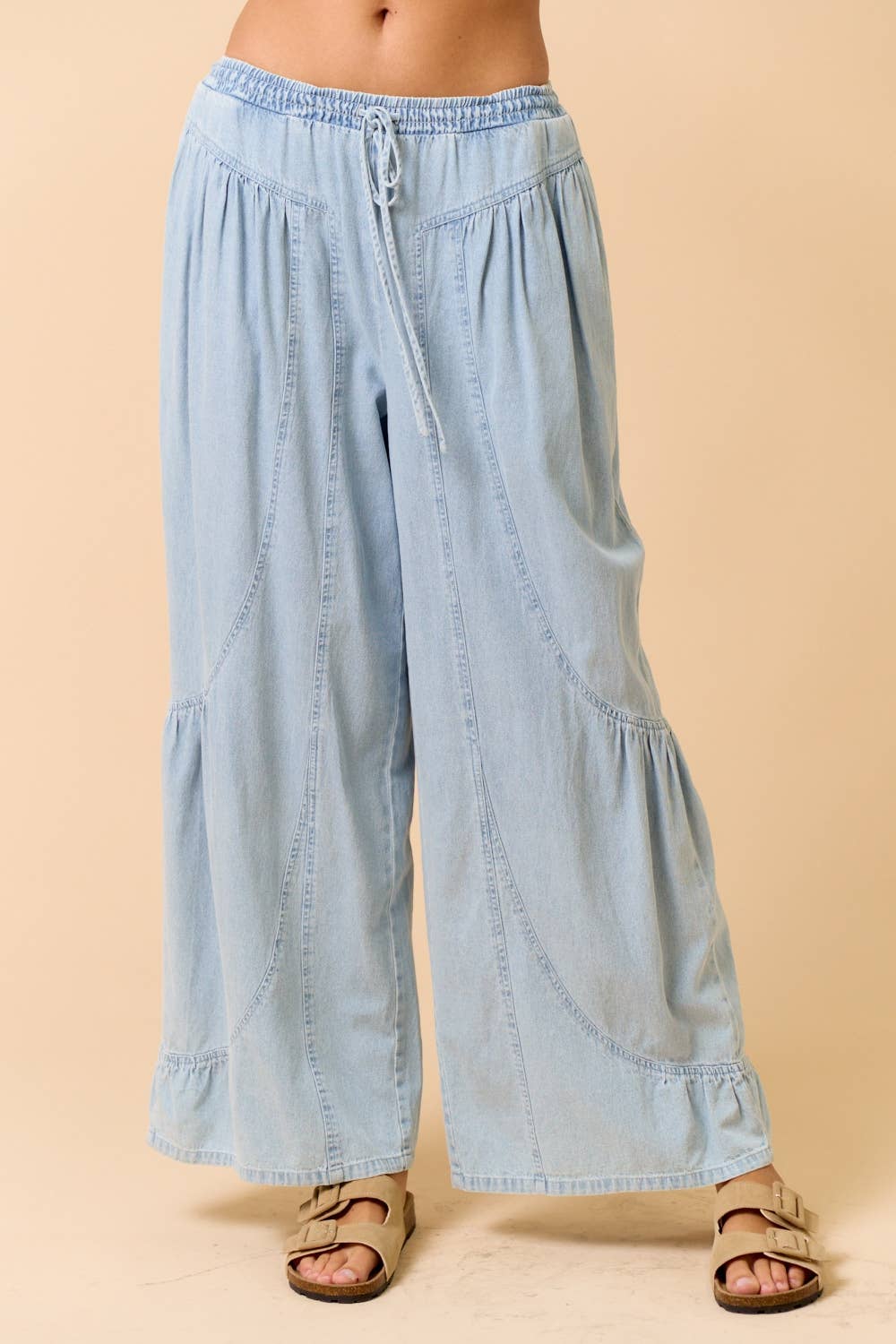 Lalavon - Wholesale Jeans - Women's - ILP5919 Ruffle Detailed Wide Denim Pants0