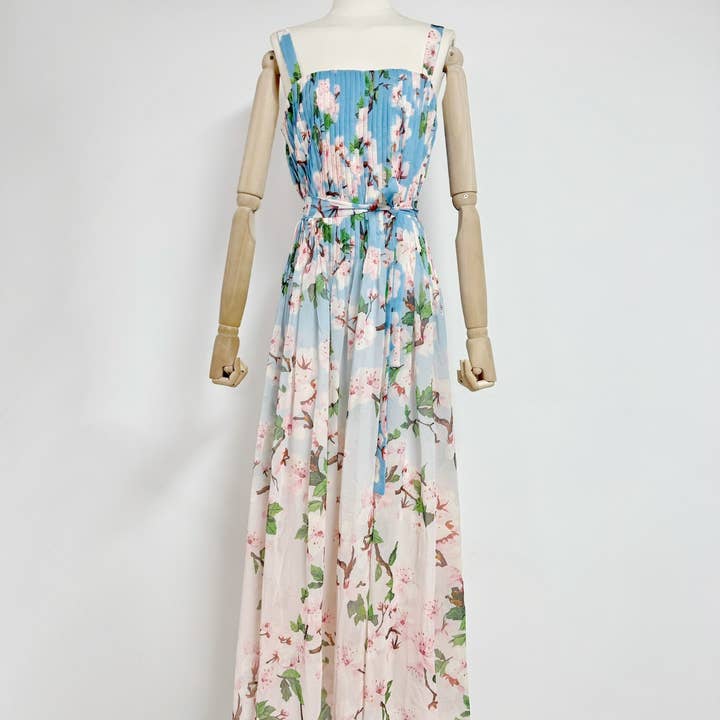 Productseeker - Wholesale Dress – Women's - DR658Y Chiffon Floral Pleated Maxi Dress with Swing Skirt10