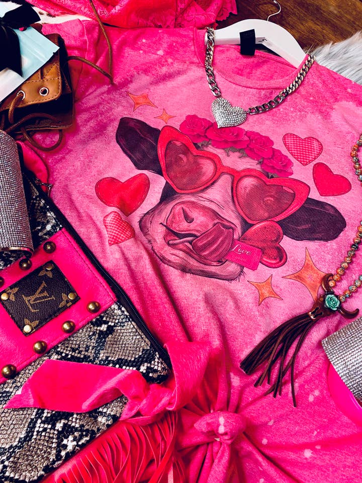 Vache avec lunettes - T-shirt délavé pour la vente par Southern Fashion