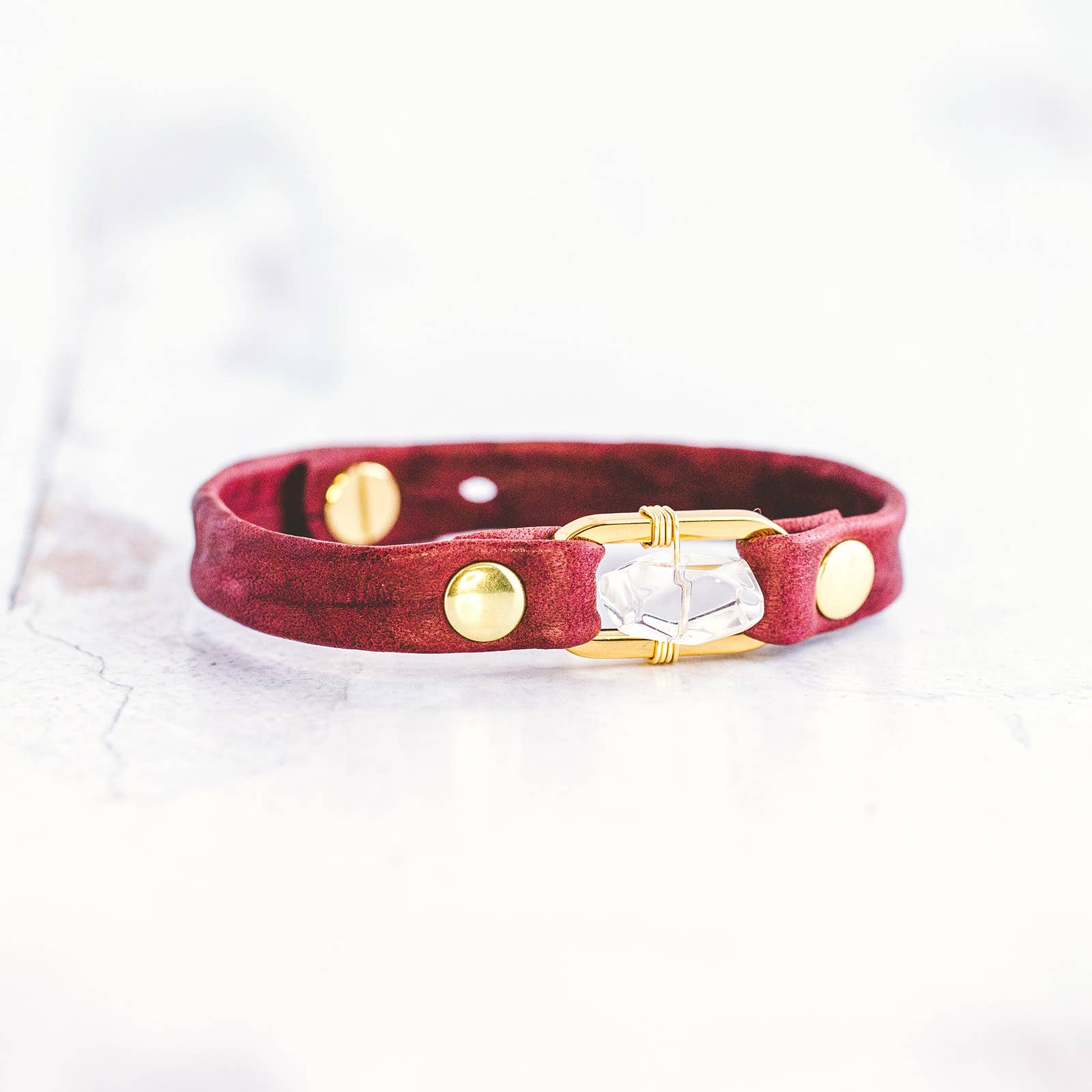 Giving Bracelets - Vente Bracelet jonc - Bracelet en cuir Desert Rose - Doré - Quartz transparent8