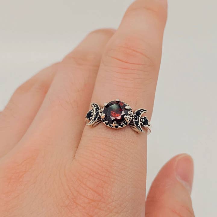 Mio Queena - Wholesale Cocktail/Statement Ring - Double Meniscus Red Artificial Crystal Ring