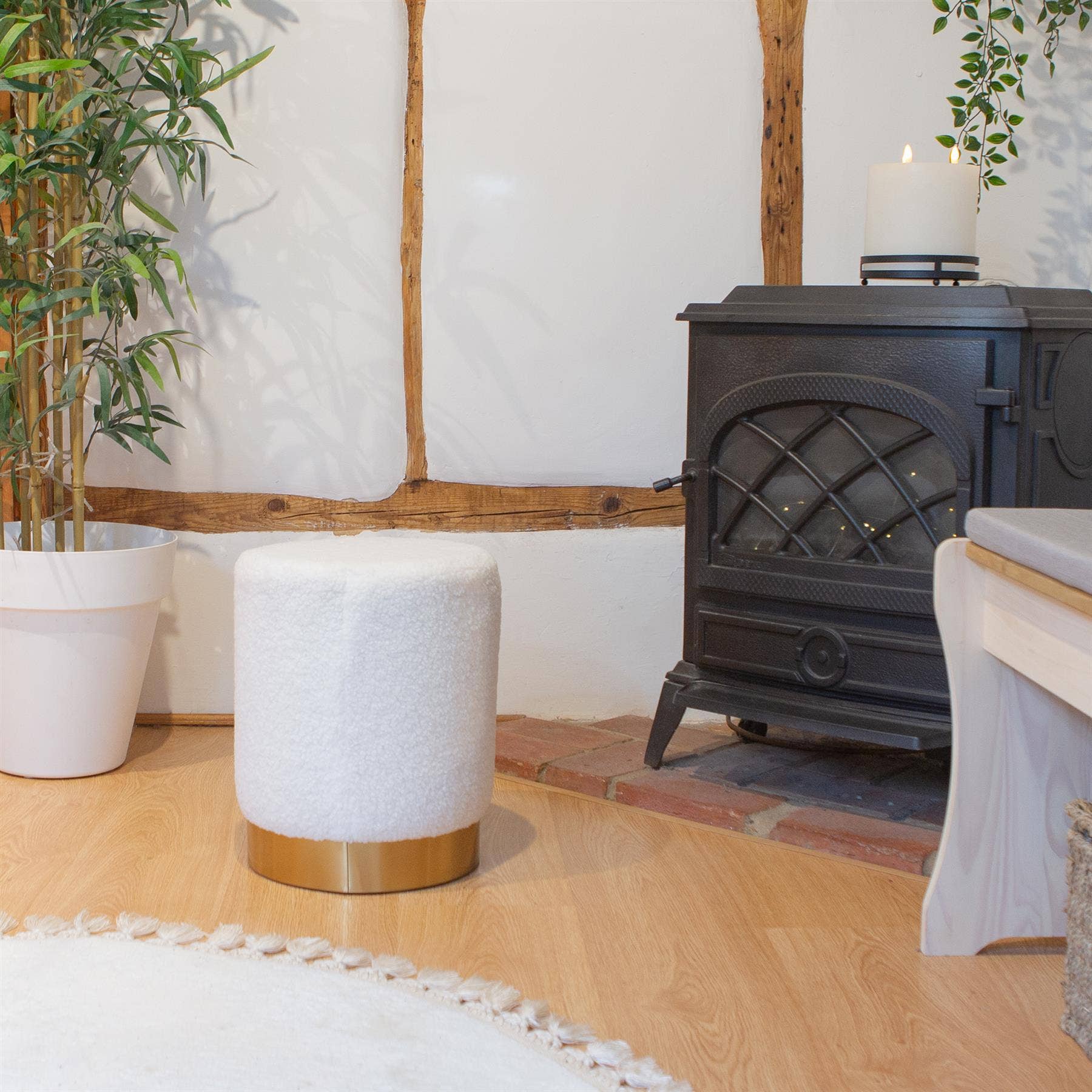 Rinkit Ltd - Wholesale Stool - Cream H36 x D29cm Round Boucle Footstool - By Harbour Housewares1