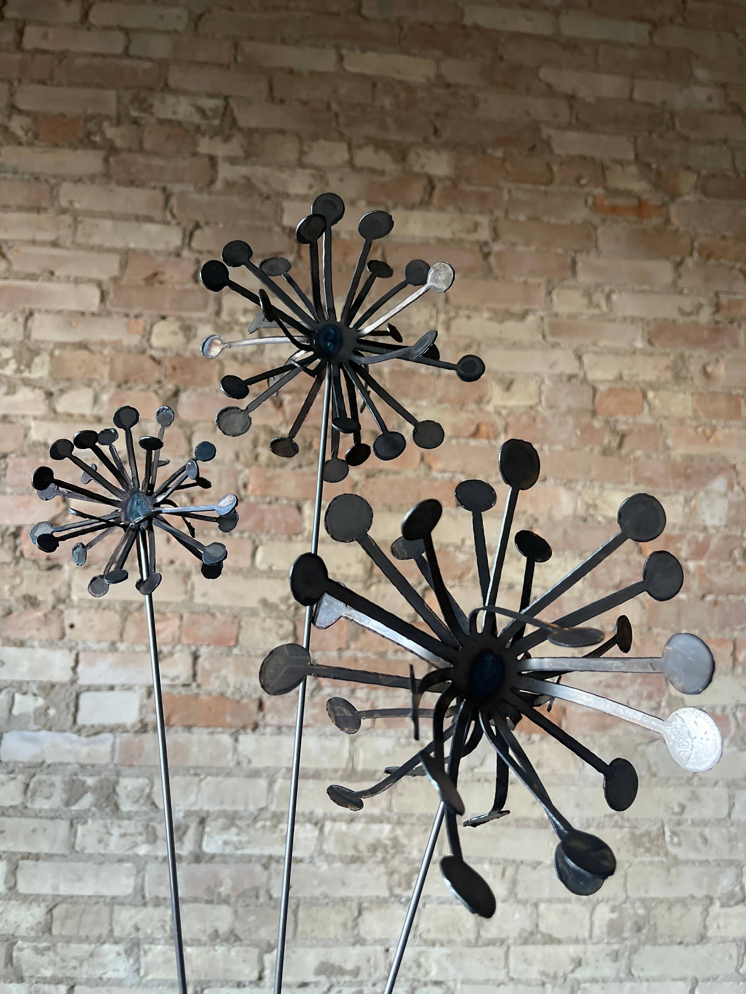 608 The Factory - Wholesale Outdoor Ornament/Decor - 3D Metal Dandelion Wish Flower Set of 24 Flowers2