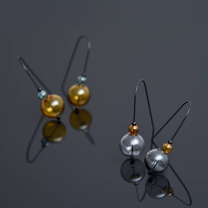 Mini Scoop Earrings for wholesale by Pursuits