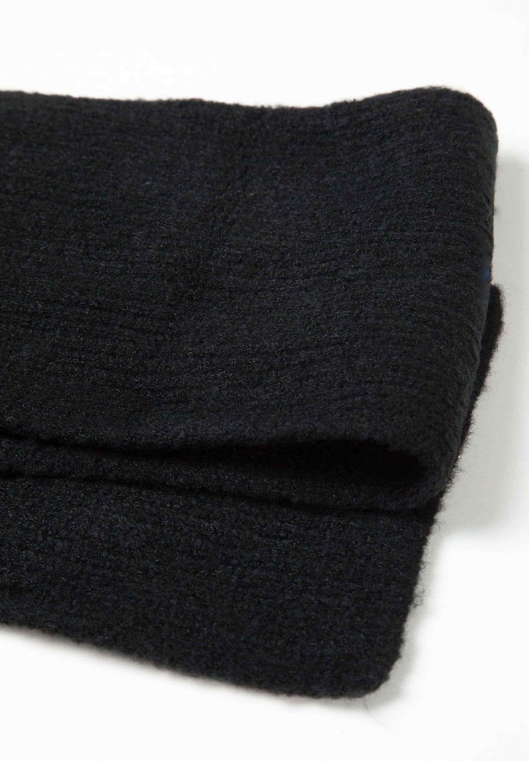 Minoti sp. z o.o. – Chapéu - Crianças por atacado – Conjunto de inverno de 3 peças para meninas: gorro, cachecol e luvas rosa.2