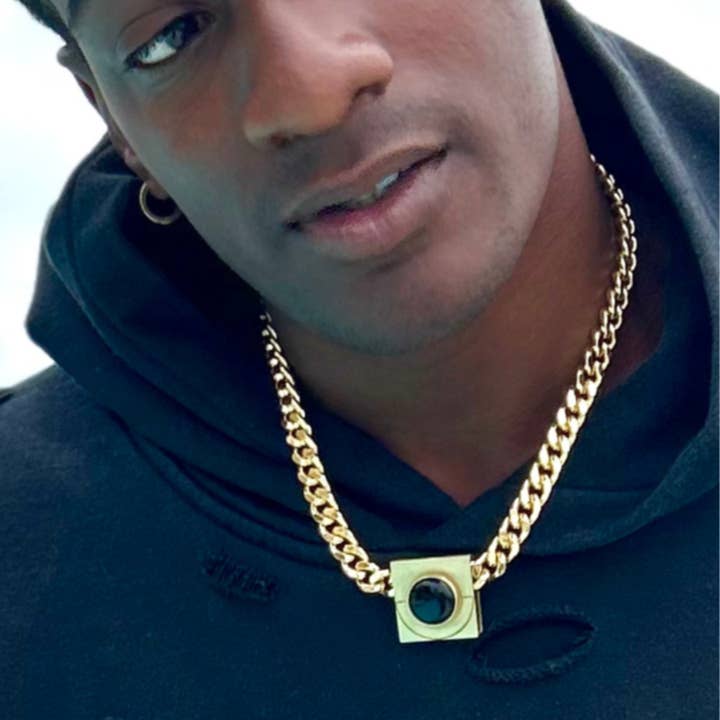 DIPHDA - Wholesale Pendant/Charm Necklace - Iconic Moon Necklace Gold | DIPHDA2