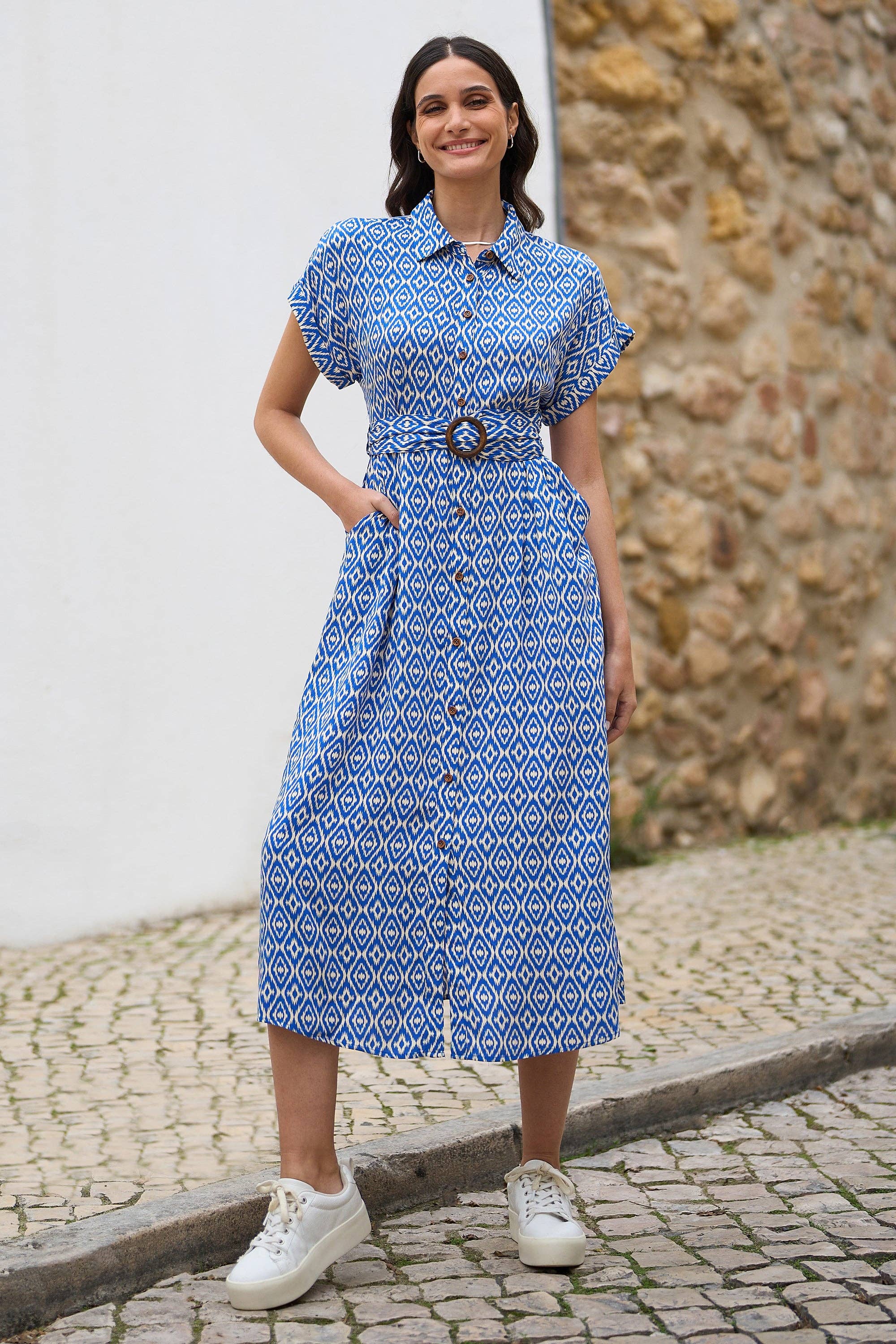 Azul Vestido midi azul de viscosa con cinturón a juego Yumi de venta al por mayor en Faire2