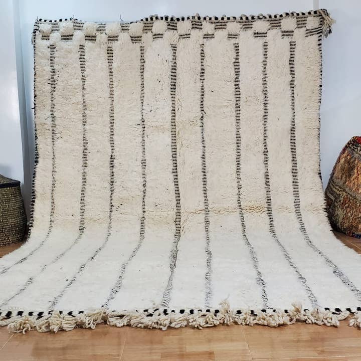 Autentisk håndknyttet Beni Ourain uldtæppe 200×300 cm 185 for engroshandel hos Maroccarpets Poufs and pillows wholesale +31648976894