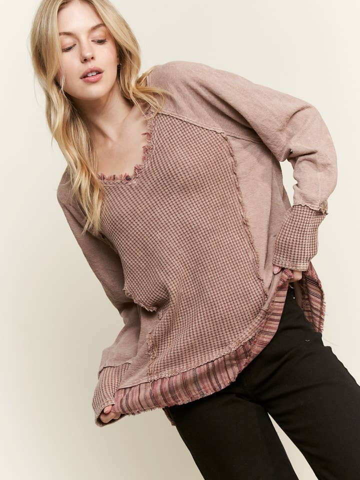 MineralWash Frayed stripe Waffle Melangie knittop HT5911. for wholesale by J.Her