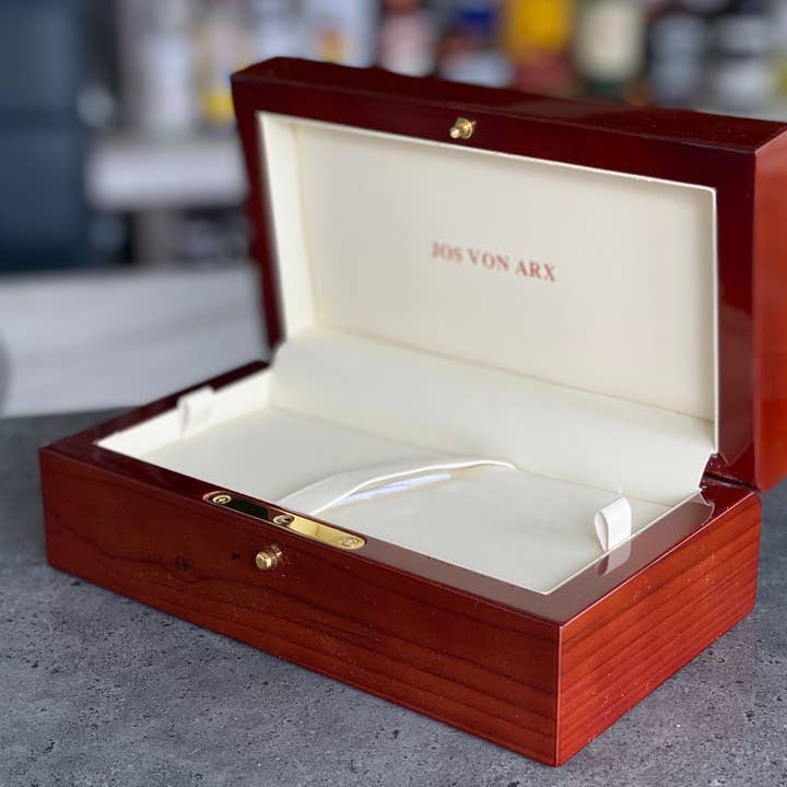 Gift box for all JVA Pen sets & Fountain pens for wholesale by Jos Von Arx