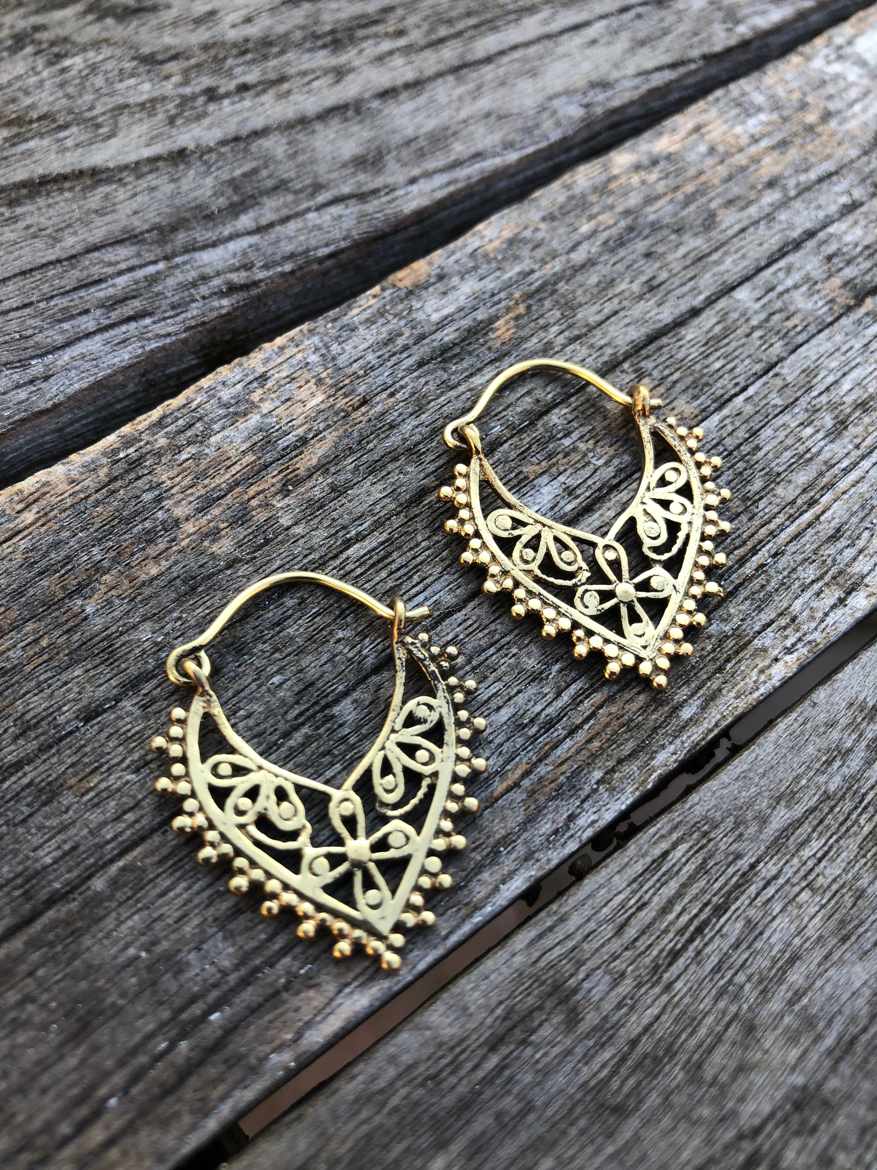 Emma's Emporium – wholesale Hoop earrings – Brass Tribal Gypsy Ethnic Earrings - Small4