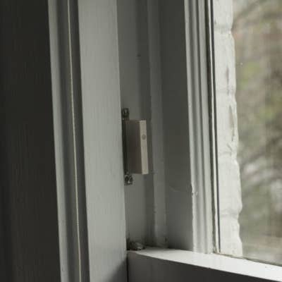 Cardinal Gates, Inc. - Wholesale Handy Tool - Cardinal Gates Window Warden