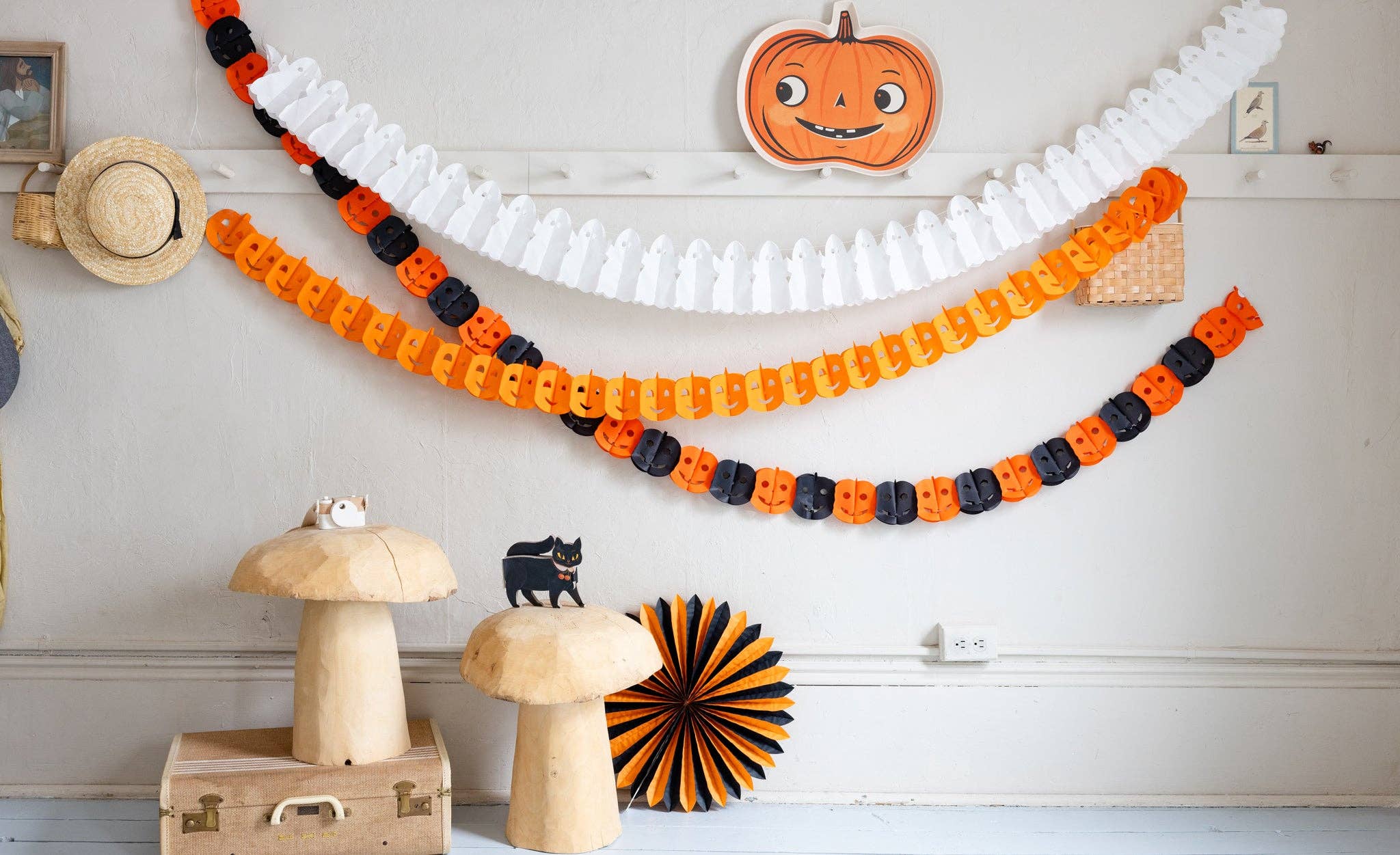 My Mind’s Eye - Wholesale Bunting/Garland - VHP1204 - Halloween Tissue Garland1