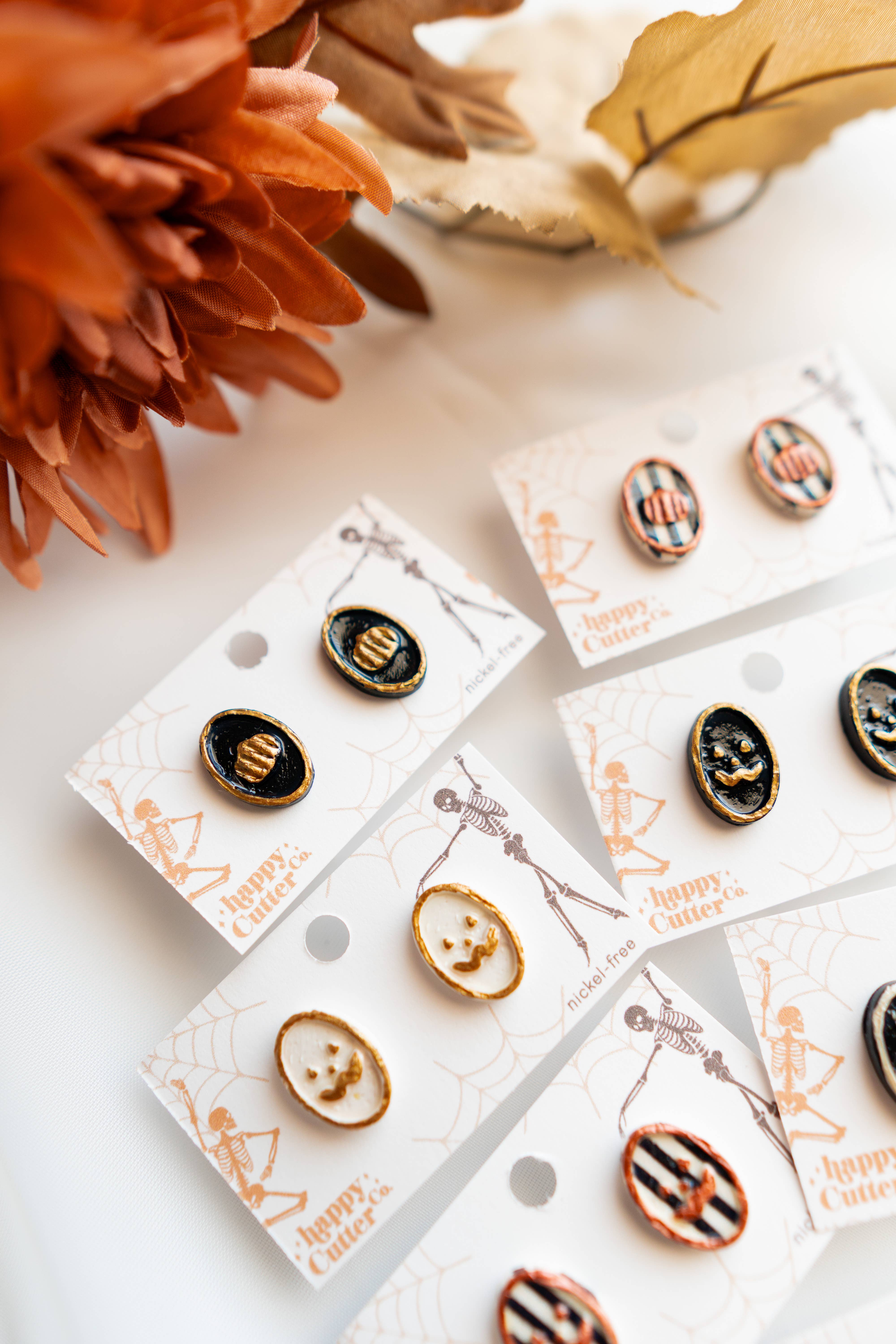 Happy Cutter Co - Wholesale Stud/Post Earrings - Halloween Stud Earrings | Cute Oval Halloween Accessories13