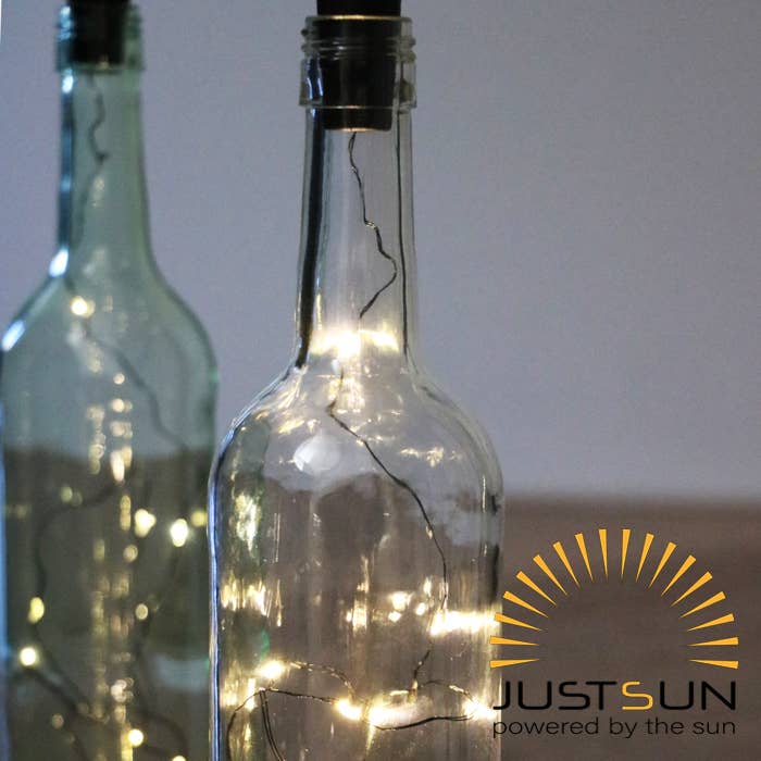 Imhof & Stevens BV - Wholesale String Lights - BOTTLE CAP BLACK 10LED SOLAR 1METER BLACK WIRE WW4