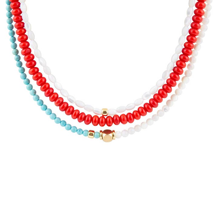 Collier triple doré Guadalupe en turquoise bleue et corail rouge pour la vente par Barse Jewelry