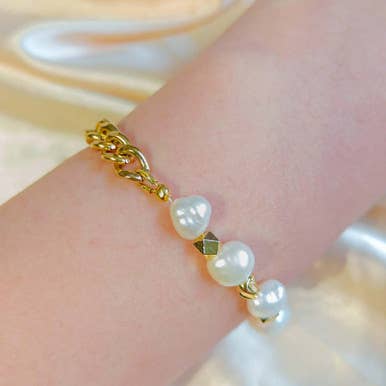 Éclat Pur – Bracelet Unisexe Perles Baroques Et Chaînes pour la vente par Pompon La Tulipe