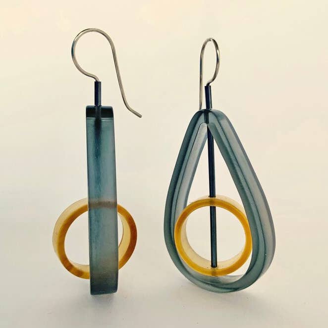 Orecchino RP per la vendita all'ingrosso da parte di SARAH HASSLER DESIGN