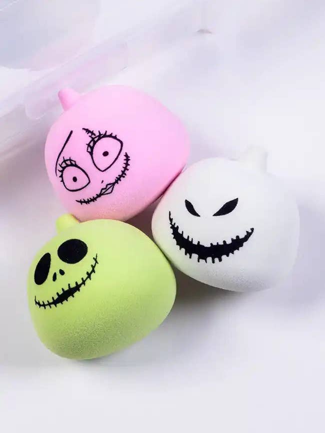 This is Halloween - Beauty Sponge Set for wholesale by Drop Dead Gorgeous