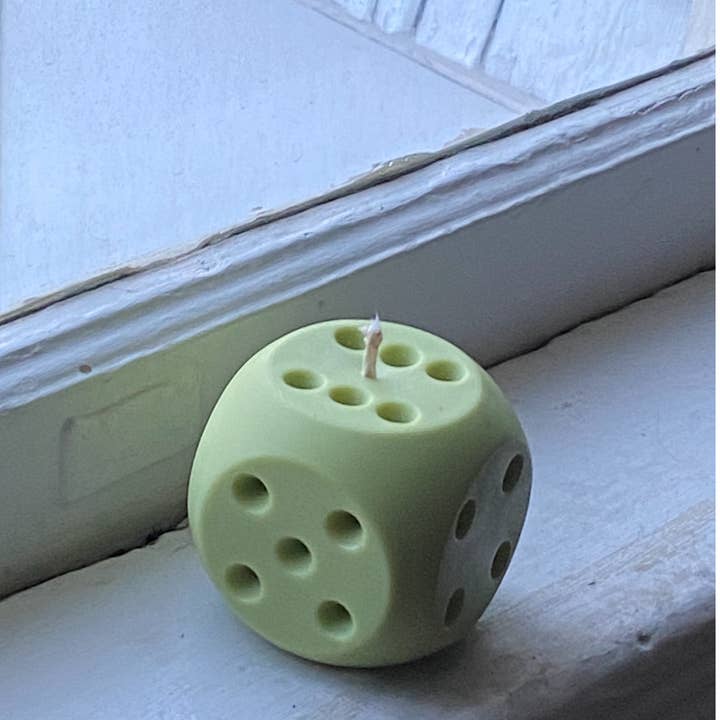 Liv Greene Candles - Venta al por mayor Velas de diseño llamativo - Lanza la vela de dados3
