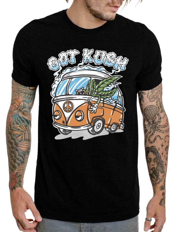 T-shirt graphique en coton Got Kush Hot Box pour homme pour la vente par Got Kush Clothing