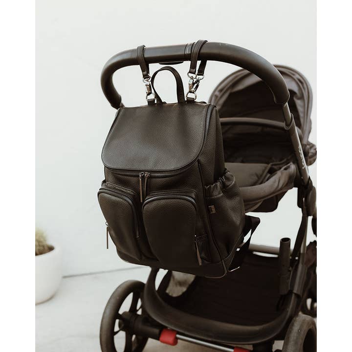 OiOi - Wholesale Nappy bag – Baby - Signature Nappy Backpack - Jet Black Genuine Leather4