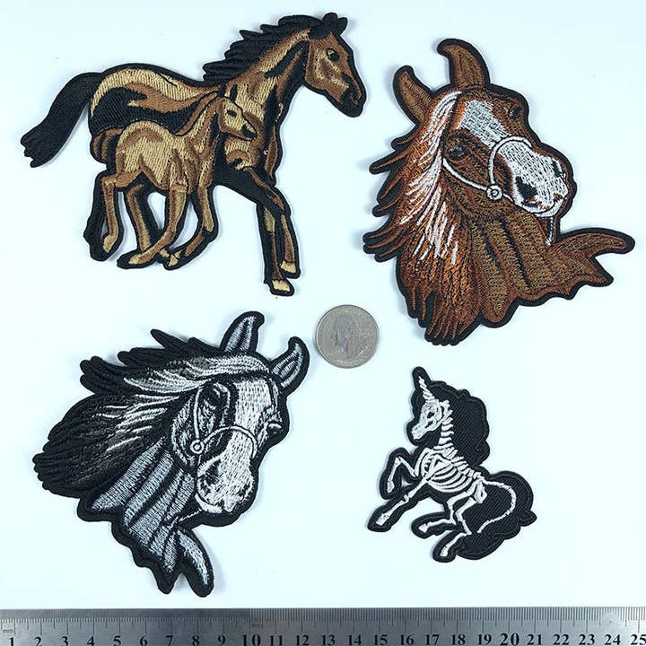 UNISHE - Vendita all'ingrosso Toppe - Toppe termoadesive fai da te di ispirazione etnica Sweat Blood Horse Design5