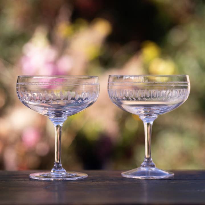 The Vintage List - Wholesale Cocktail/Liquor Glass - Crystal Cocktail Glasses with Ovals Design1