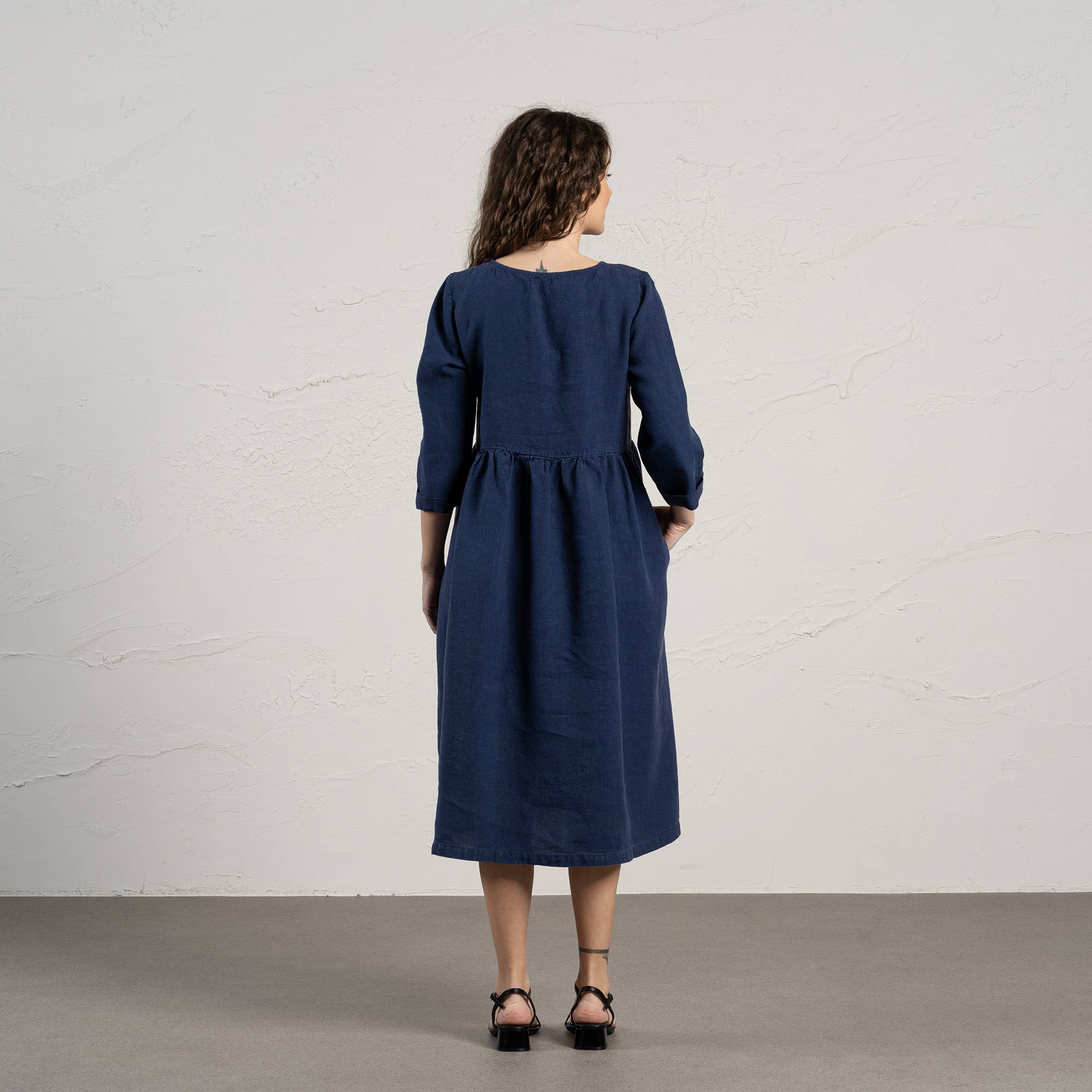 menique - Wholesale Dress - Women's - Natural 100% Linen Smock Dress Lucy - 3/4 Sleeve Dress15